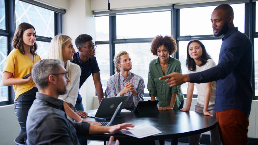 Desarrollo de Talento: Clave para el Crecimiento Empresarial escal8